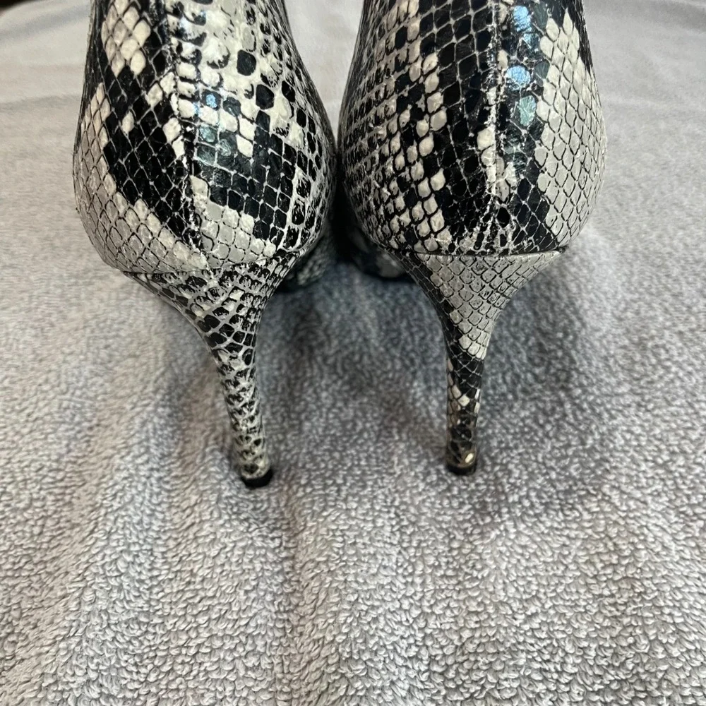 Worthington Lorna Snakeskin Print Pointed Toe Stiletto Ankle Booties Womens 9M